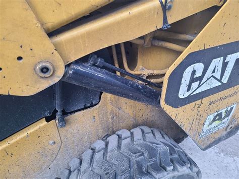 cat 262 hydraulic oil